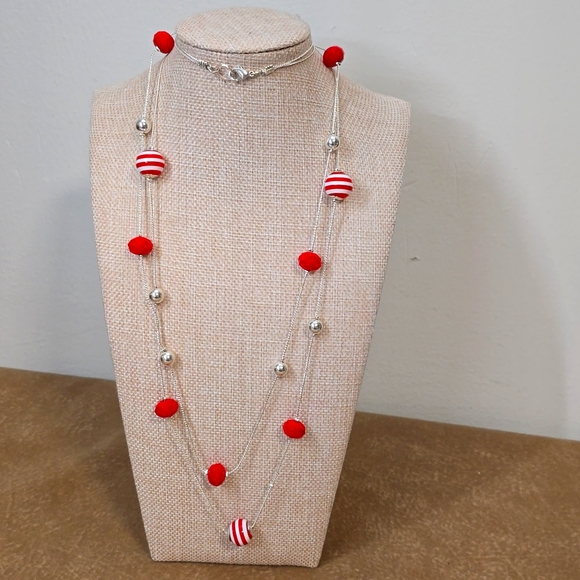 Silver & Red Necklace - Picture 1 of 8